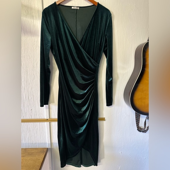 Size Large Womens Long Sleeve Velvet Dress Wrap Ruched V Neck Bodycon Cocktail - Picture 1 of 3